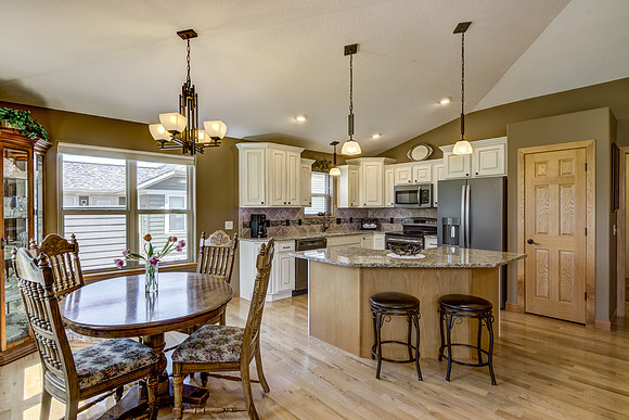 03 - Kitchen-4