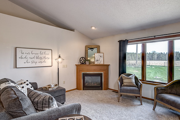 02 - Living Room-2