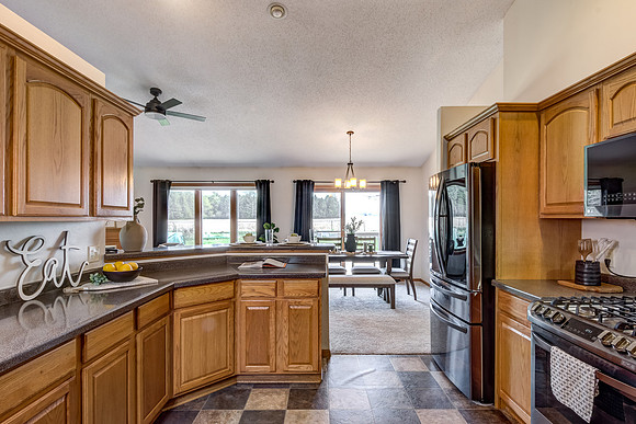 03 - Kitchen-5