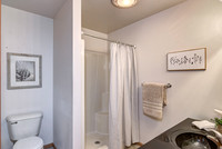 07 - Primary Bathroom-1