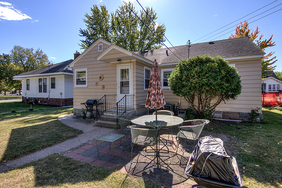 19 - Backyard-12