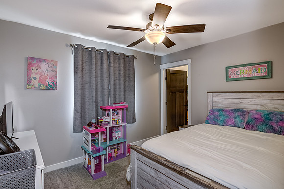 10 - Main Level Bedroom - 1-1