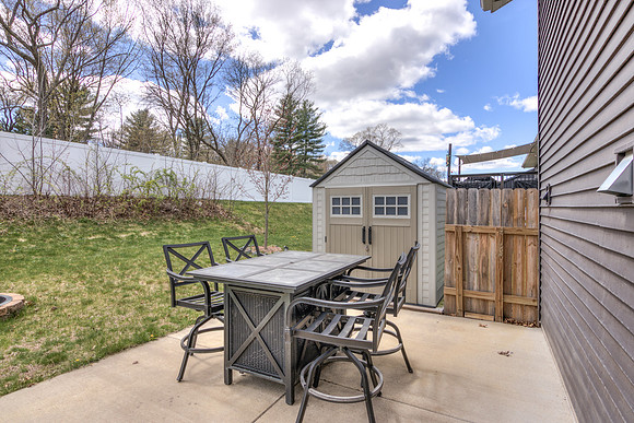 19 - Backyard-06