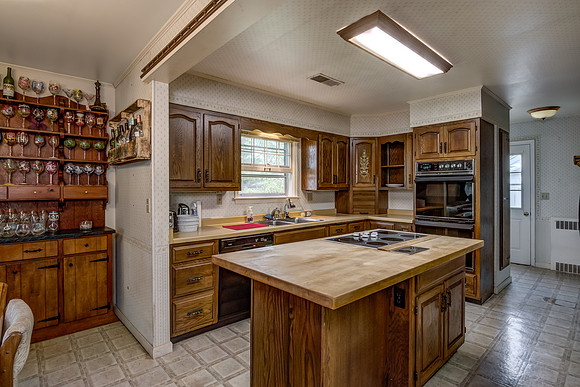 03 - Kitchen-1