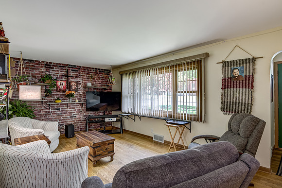 02 - Living Room-2