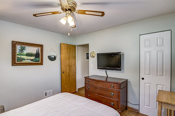 10 - Main Level Bedroom - 1-2