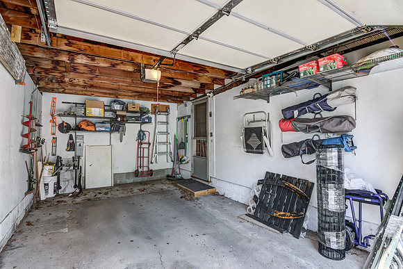 17a - Garage-1