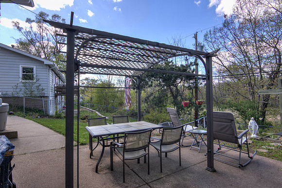 19 - Backyard-04
