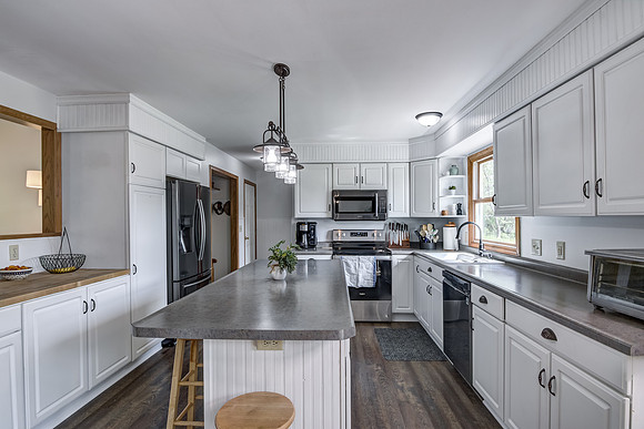 03 - Kitchen-4