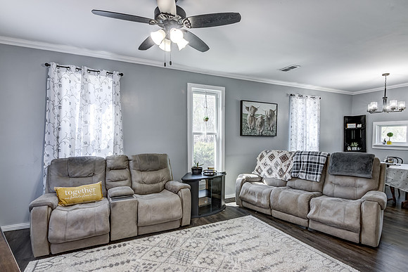 02 - Living Room-1