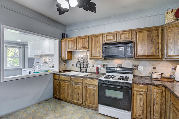 03 - Kitchen-3