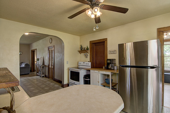 03 - Kitchen-5
