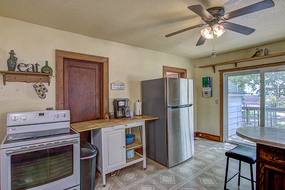 03 - Kitchen-4
