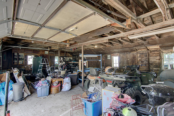 17a - Garage-2