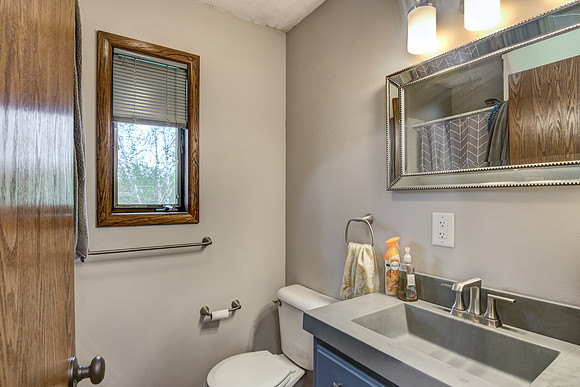 12b - Bathroom-2