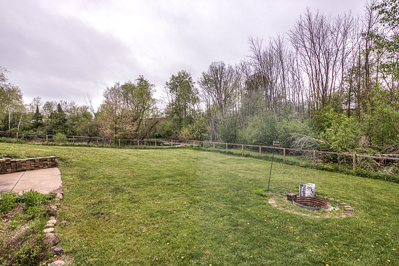 19 - Backyard-05