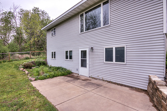 19 - Backyard-06