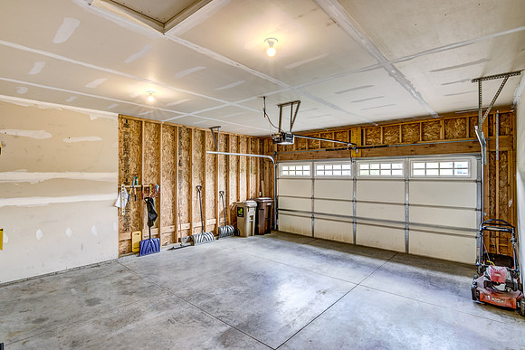 17a - Garage-1