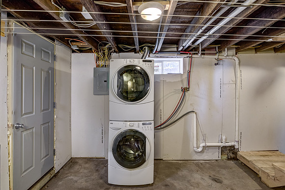 15 - Laundry-1