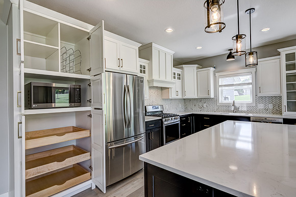 03 - Kitchen-1