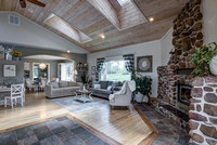 05 - Family Room-4