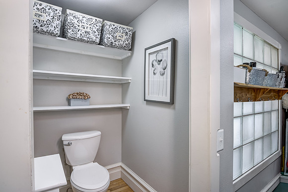 12b - Bathroom-4