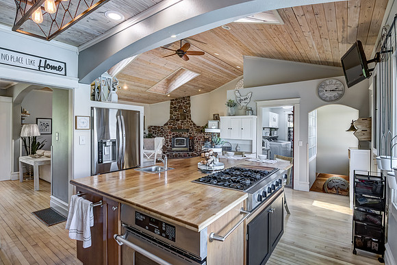 03 - Kitchen-6
