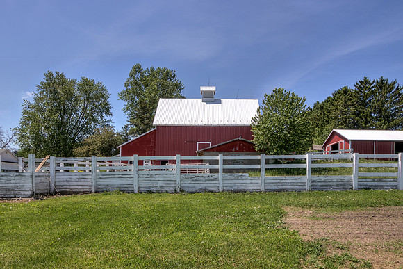 18 - Outbuilding-11