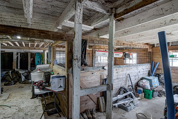 18 - Outbuilding-16