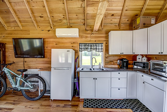 18 - Outbuilding-08