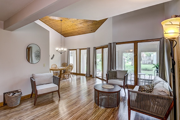 02 - Living Room-1