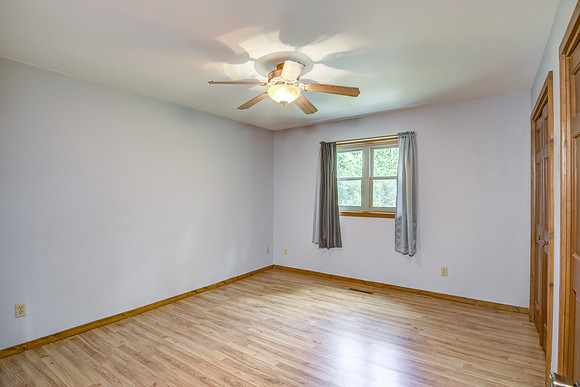 10 - Main Level Bedroom - 1-1