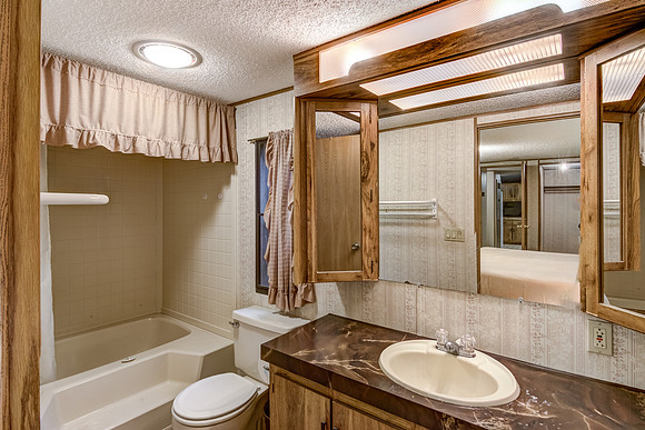 12b - Bathroom-1