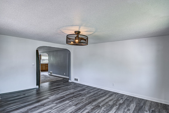 02 - Living Room-3