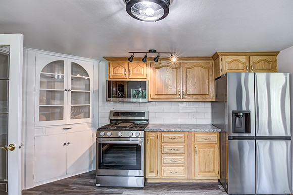 03 - Kitchen-6