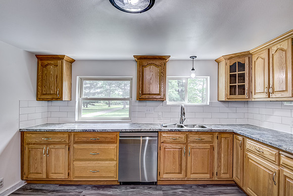 03 - Kitchen-5