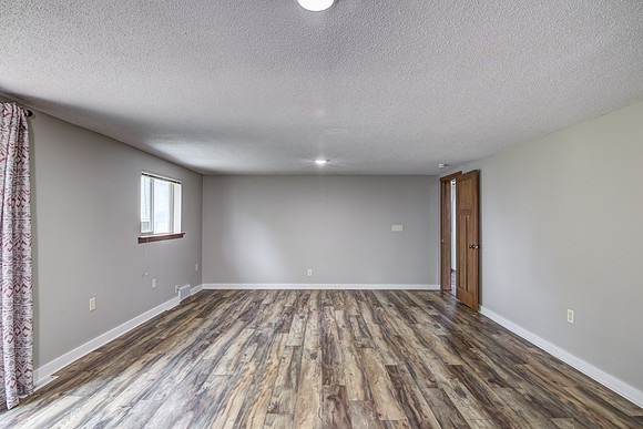 10 - Main Level Bedroom - 1-2