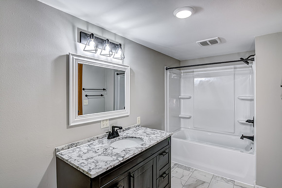 12b - Bathroom-3