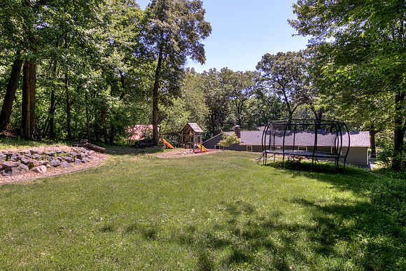 19 - Backyard-08