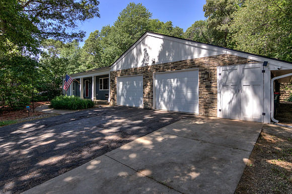 20 - Exterior-2