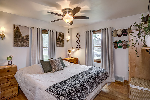 10 - Main Level Bedroom - 1-1