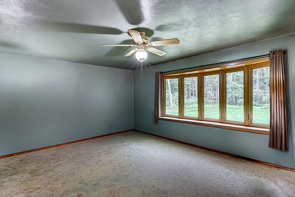 02 - Living Room-2-Edit
