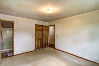 06 - Primary Bedroom-2