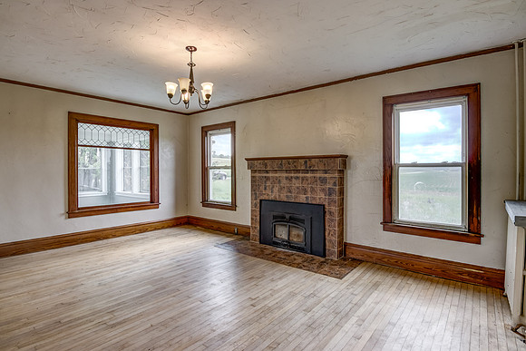 02 - Living Room-3