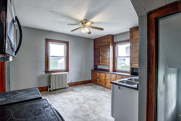 03 - Kitchen-1