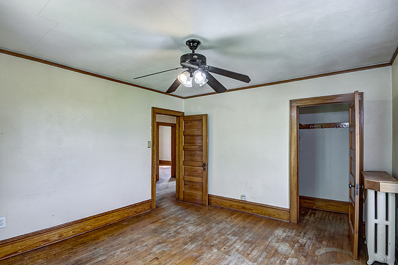 11 - Upper Level Bedroom - 1-3