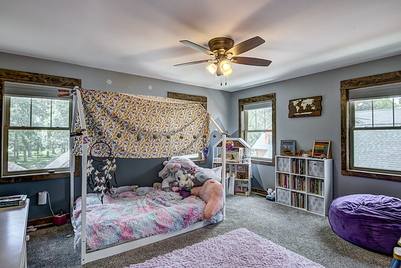 11 - Upper Level Bedroom - 2-1