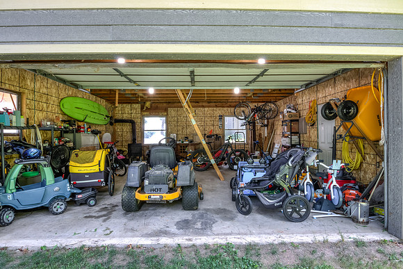 18 - Outbuilding-4