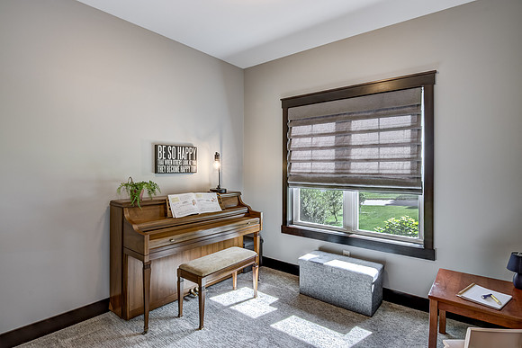 10 - Main Level Bedroom - 1-1