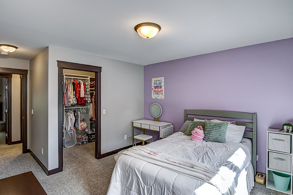 11 - Upper Level Bedroom - 2-2